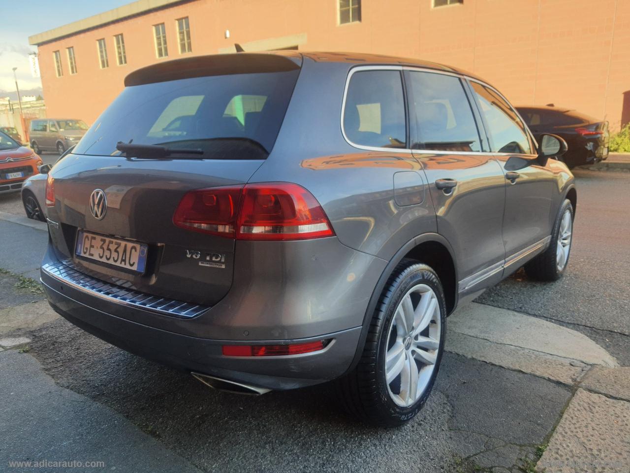 VOLKSWAGEN Touareg 3.0 TDI 245 CV tiptronic