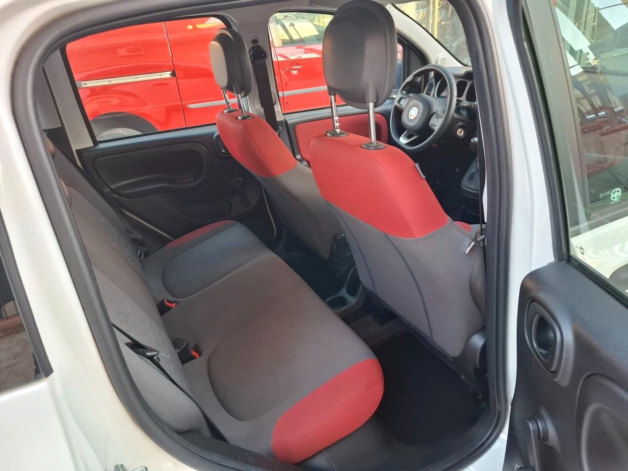 FIAT Panda 1.3 MJT LOUNGE- PERFETTA 2016