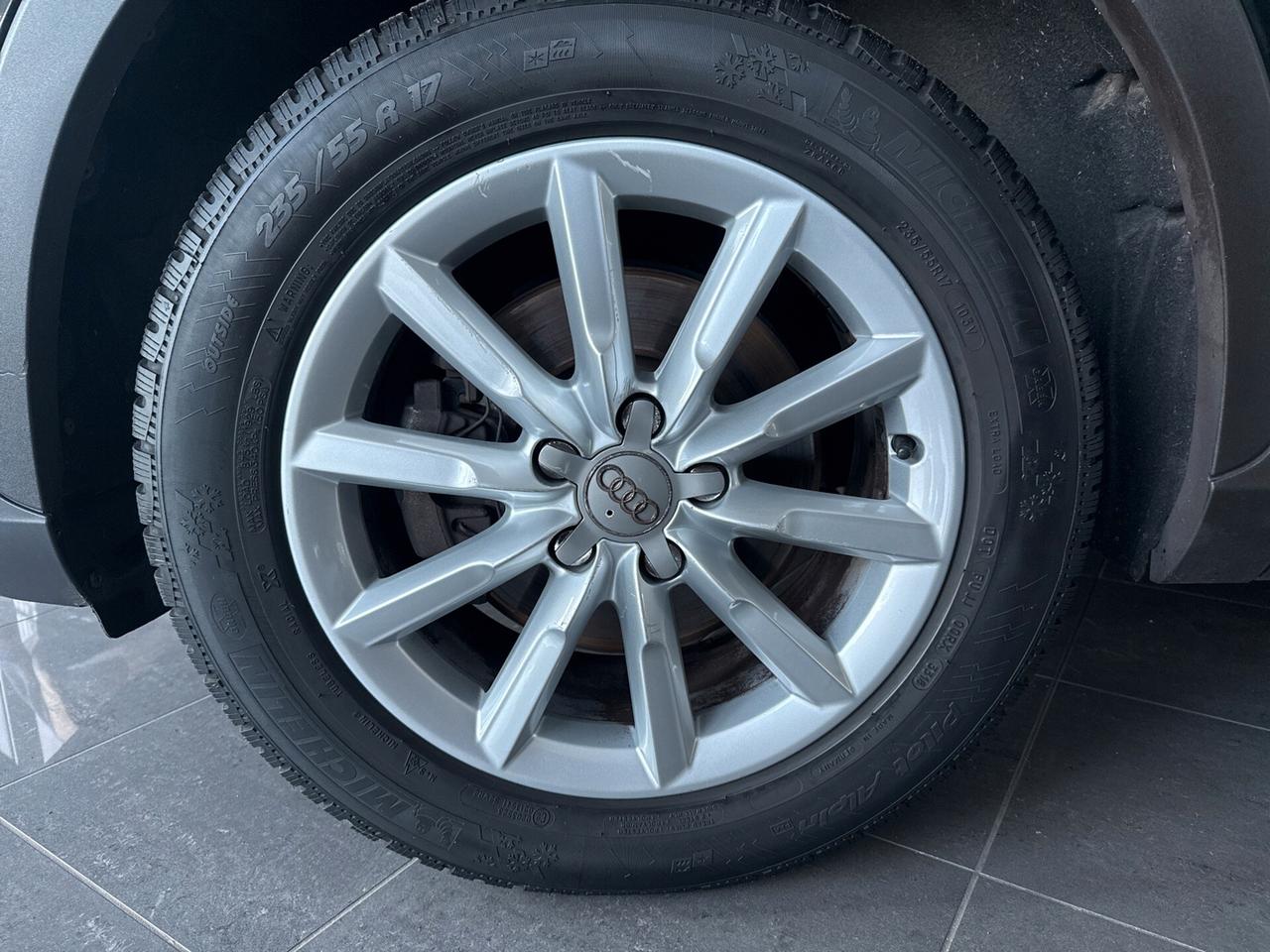 Audi Q3 2.0 TDI 150 CV Business