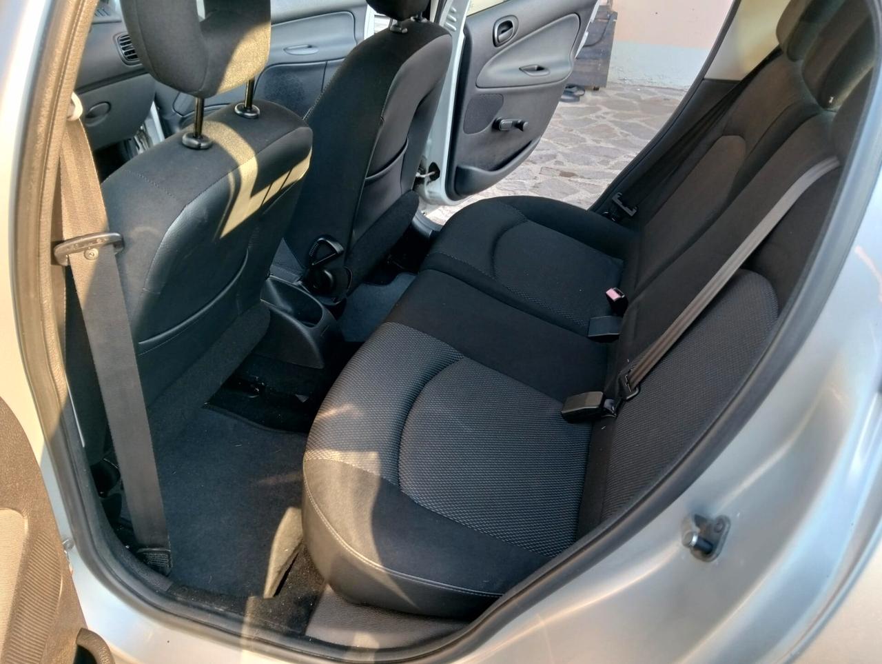 Peugeot 206 1.4 HDi 5p. Enfant Terrible