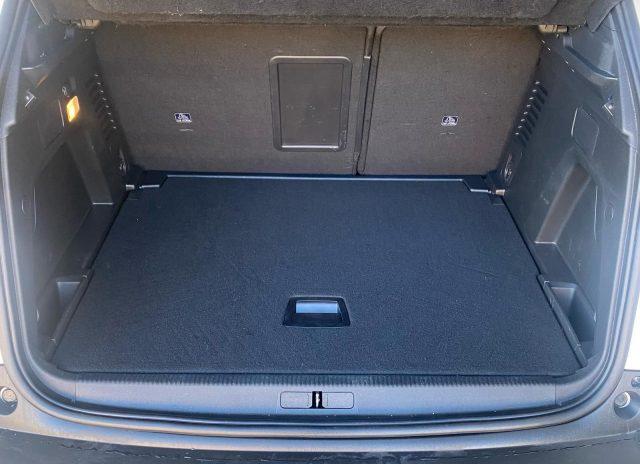 PEUGEOT 3008 BlueHDi 130 S&S EAT8 Active Pack