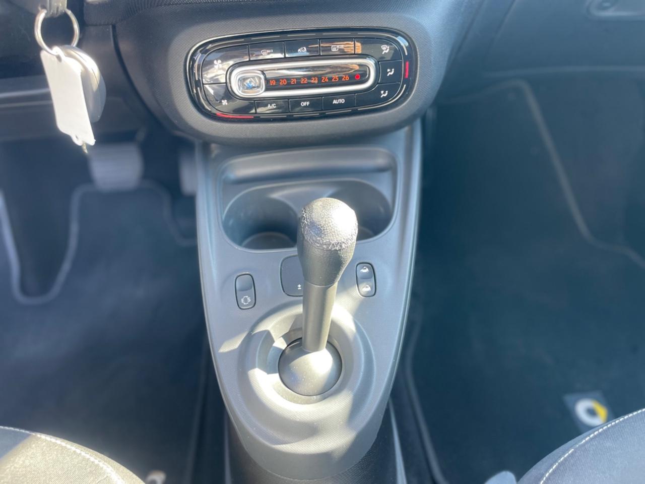 Smart ForTwo 70 1.0 twinamic cabrio Passion