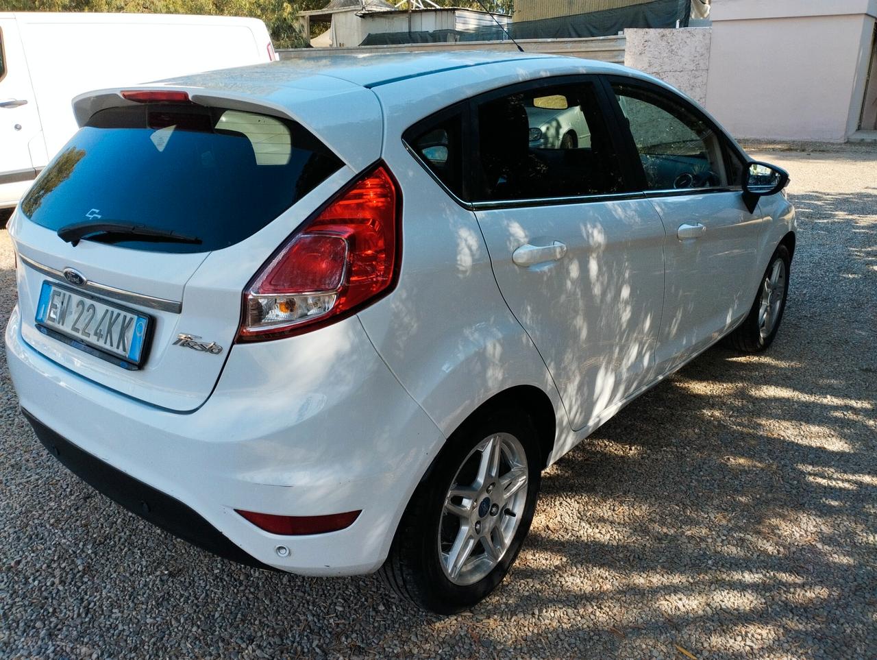 Ford Fiesta 1.5 TDCi 75CV 5 porte
