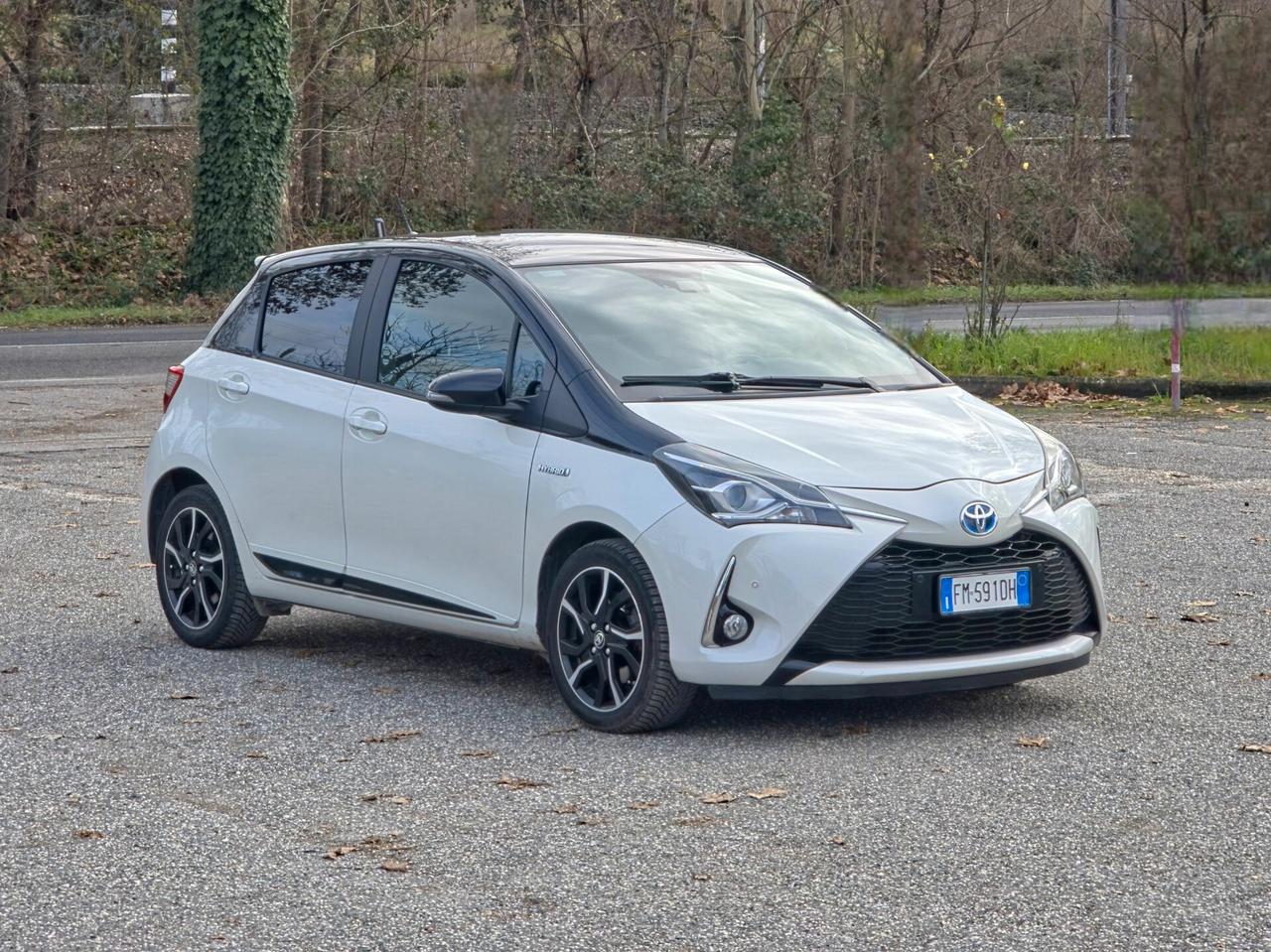Toyota Yaris 1.5 Hybrid 5 Trend White Edition 2017-E6B