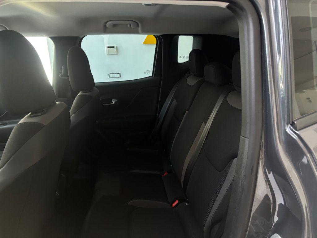 Jeep Renegade 1.5 Turbo T4 MHEV Limited tua da €199,00 mensili