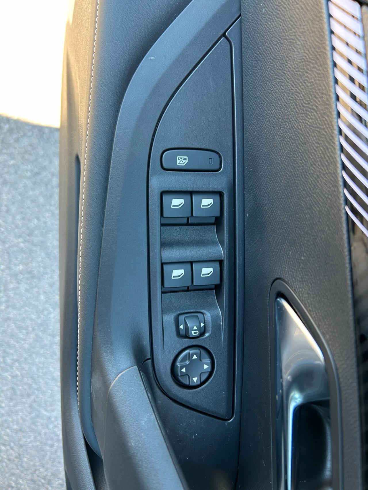 Peugeot 2008 PureTech 100 S&S Allure