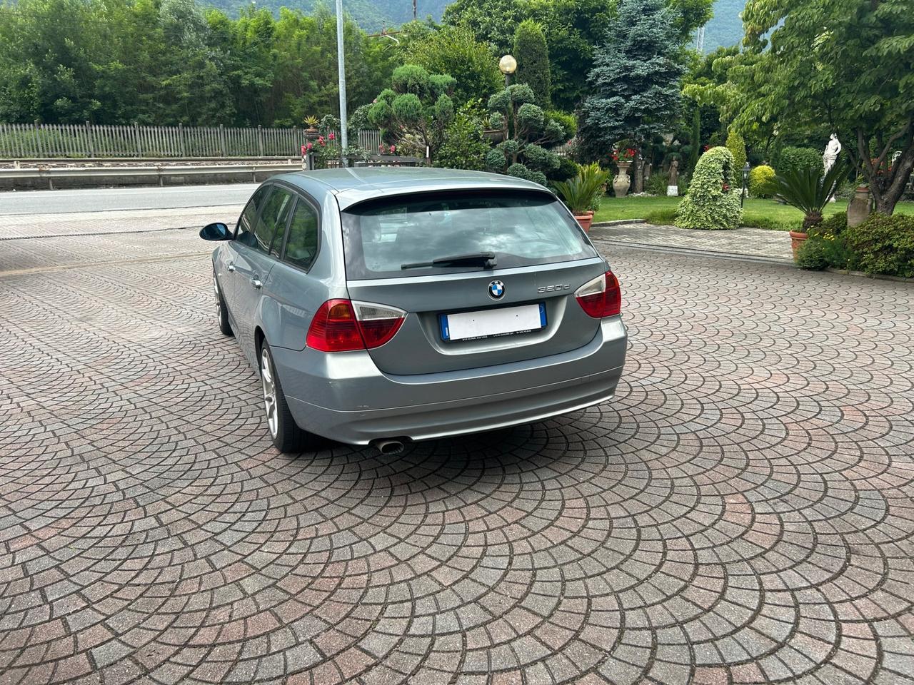 Bmw 320 320d cat Touring Attiva