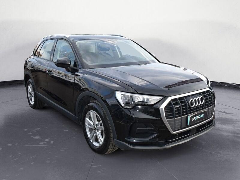 Audi Q3 35 TDI quattro S tronic Business