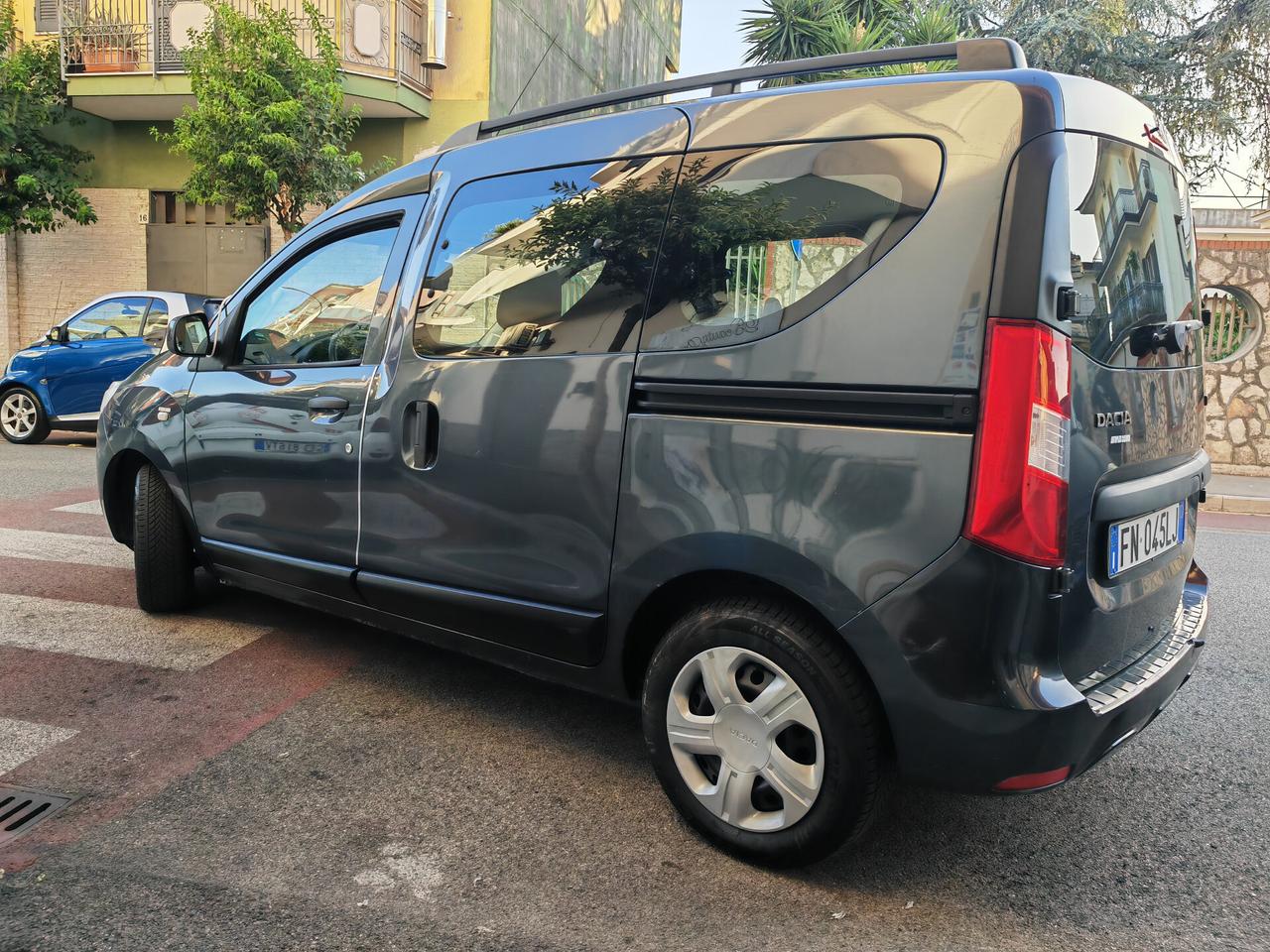 DACIA DOKKER 1.5 DCI CV75 KW55 LAUREATE FULL