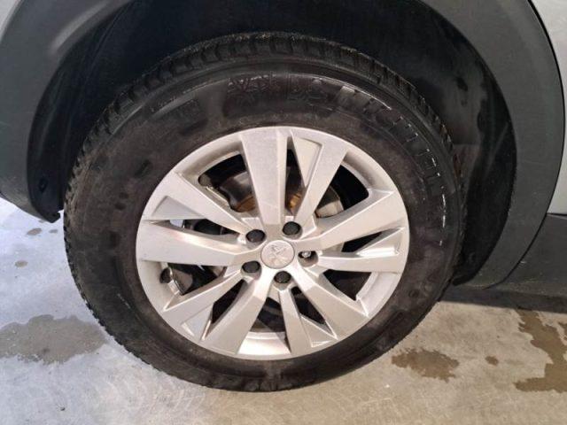 PEUGEOT 3008 BlueHDi 130 S&S EAT8 Active Business