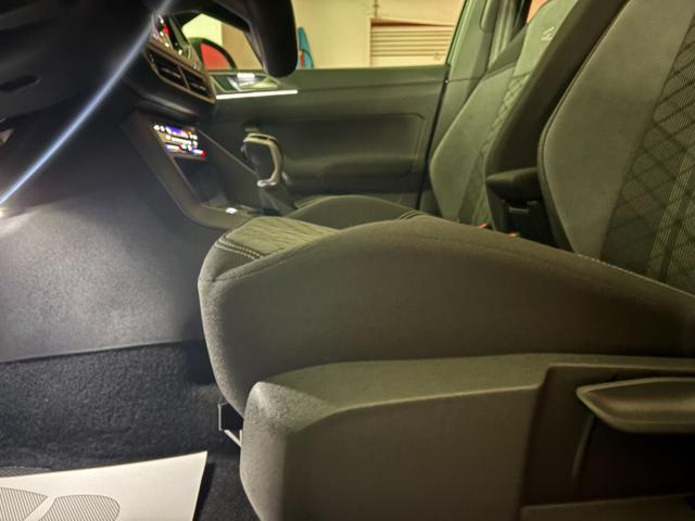 VOLKSWAGEN Taigo 1.0 TSI 116 CV DSG R-Line TETTO APR/PAN