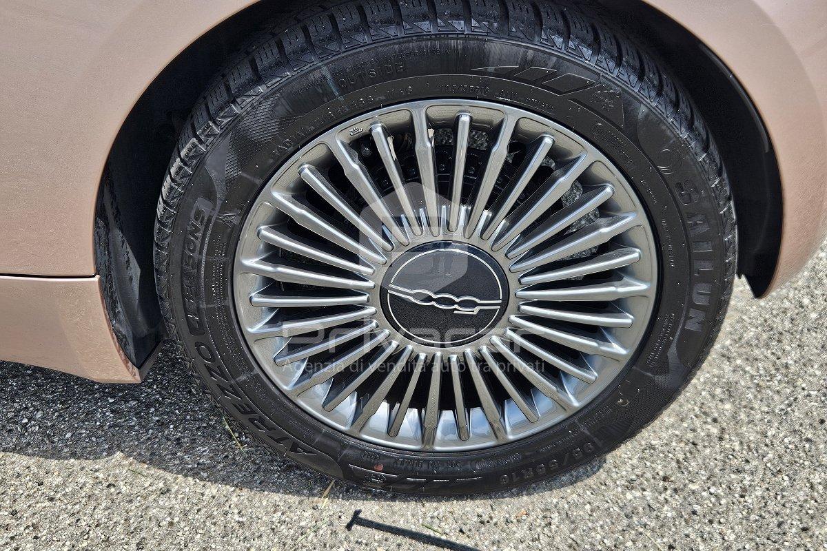 FIAT 500e Berlina 42 kWh Icon