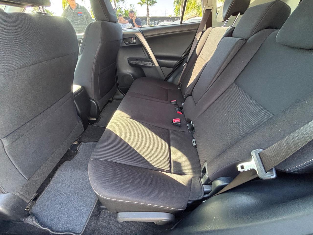 TOYOTA RAV-4 2.0 D-4D 4WD FULL OPTIONAL PERFETTO