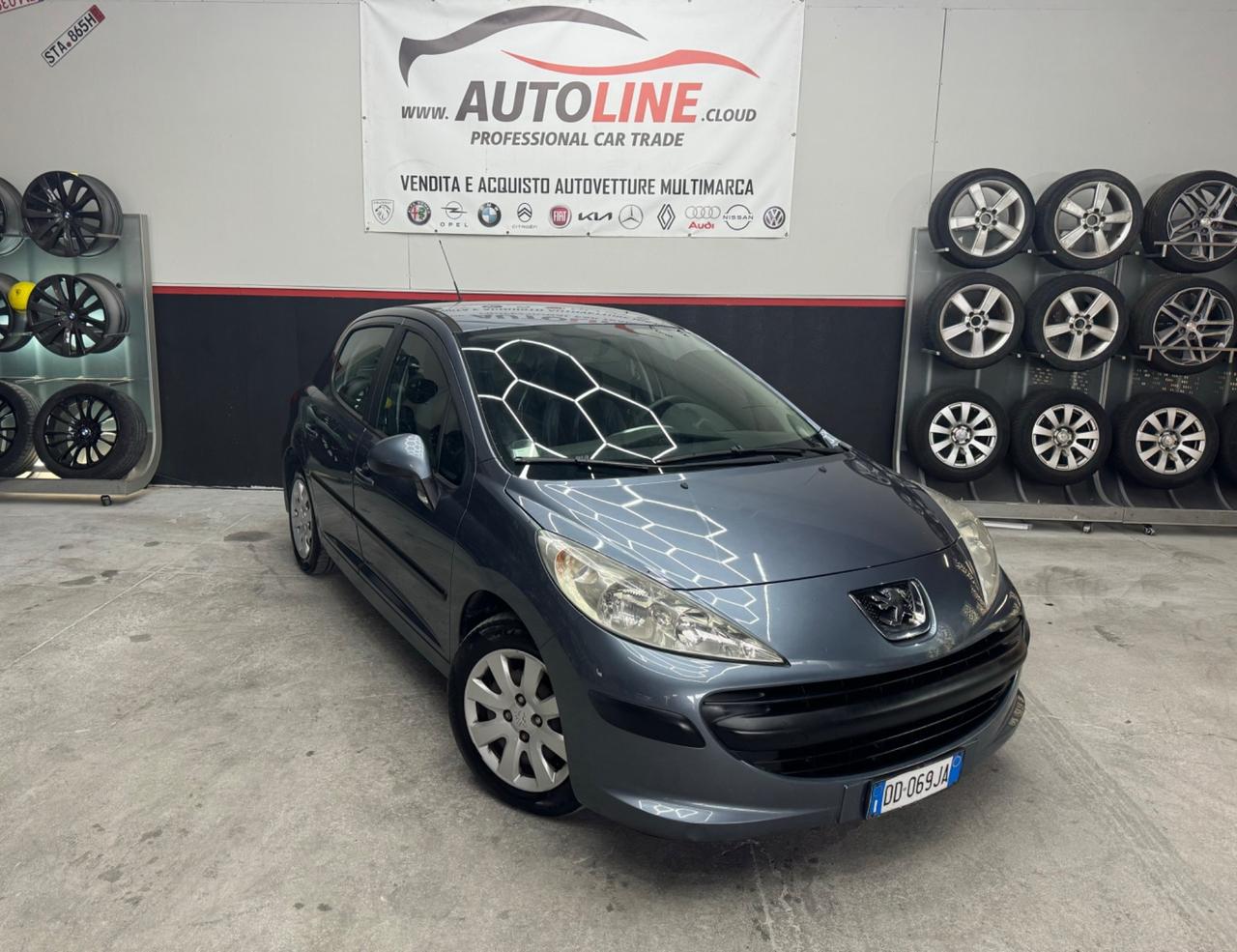 Peugeot 207 1.4 HDi 5Porte ADATTA NEOPATENTATI