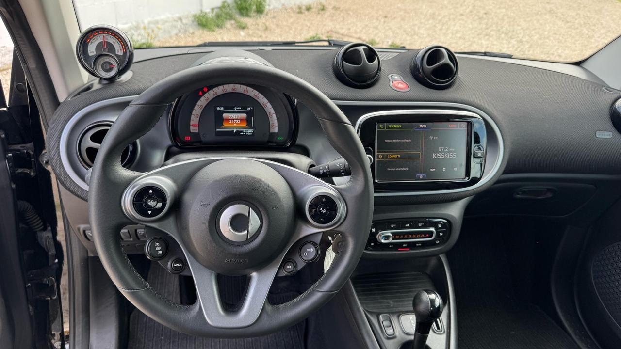 Smart ForTwo EQ Berlin Black Passion