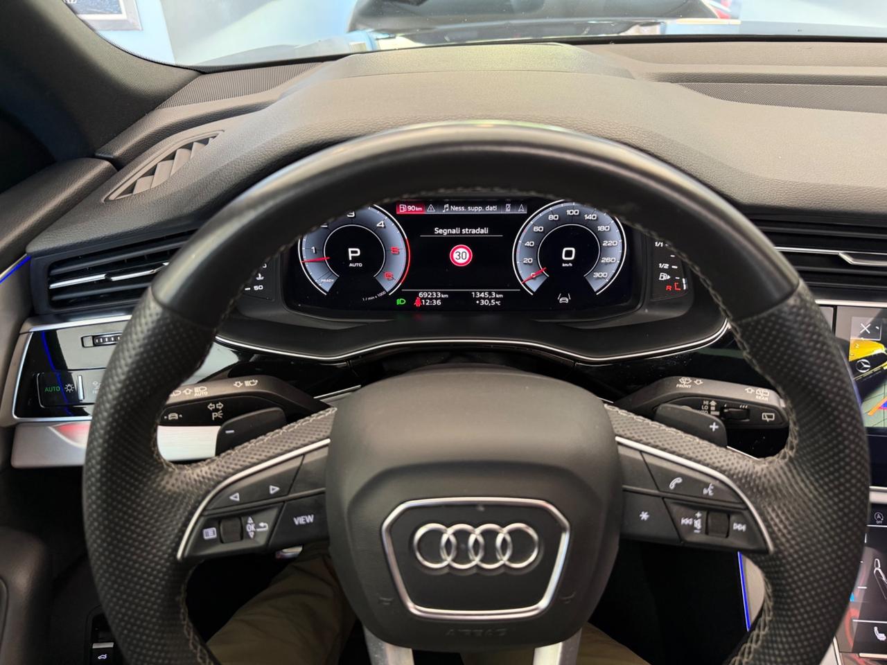 Audi Q8 50 TDI 286 CV quattro tiptronic Sport