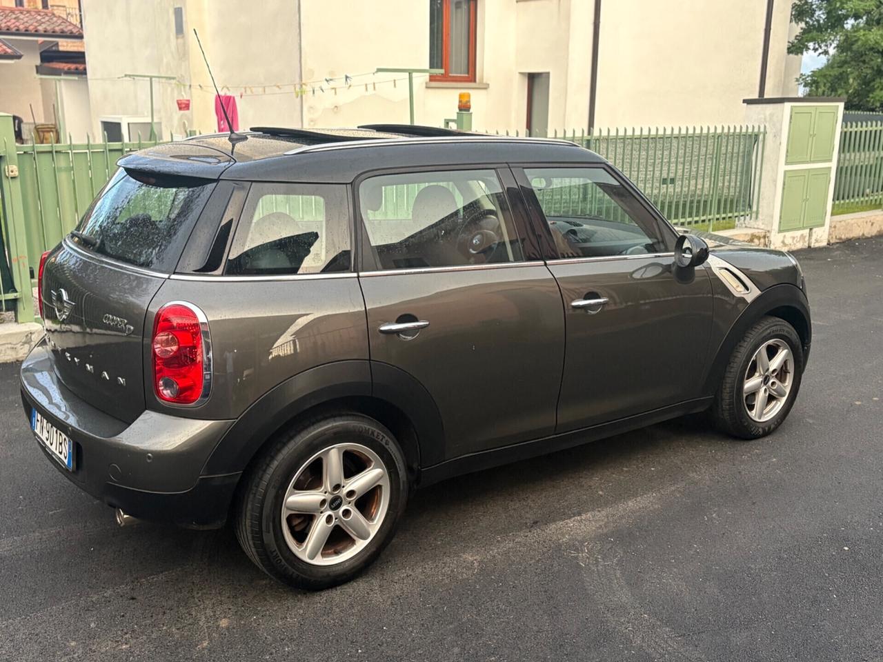 Mini Cooper Countryman 1.6 D NEOPATENTATO