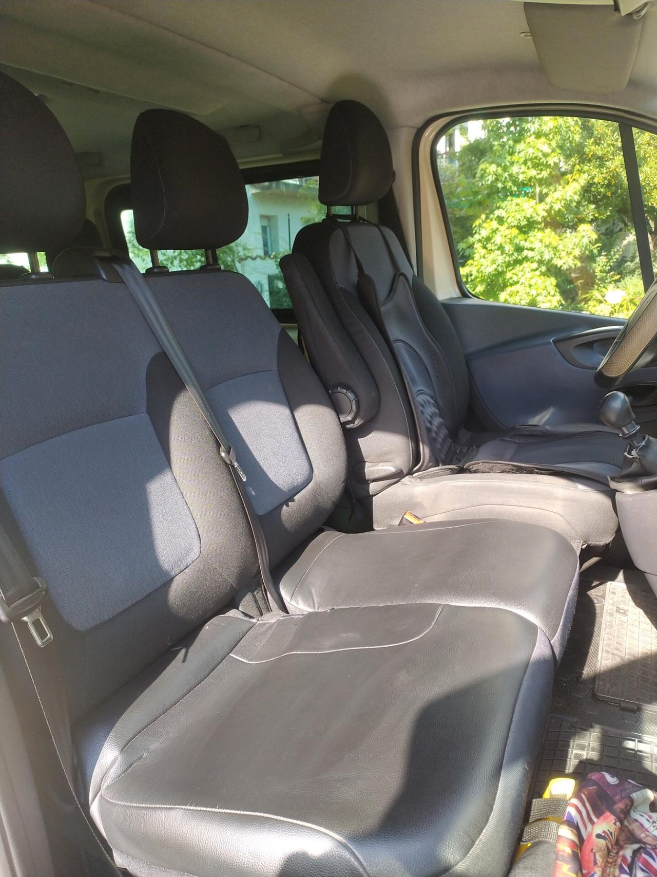 Opel Vivaro 1.6 CDTI 9 posti #GM