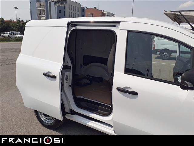 RENAULT Kangoo van e-tech AC22/DC80 L1 comfort range my24