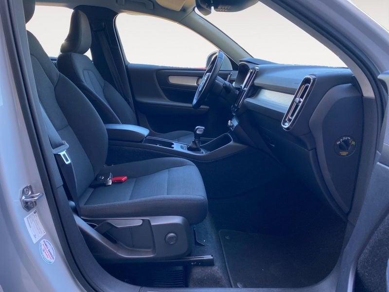 Volvo XC40 D3 Momentum Core