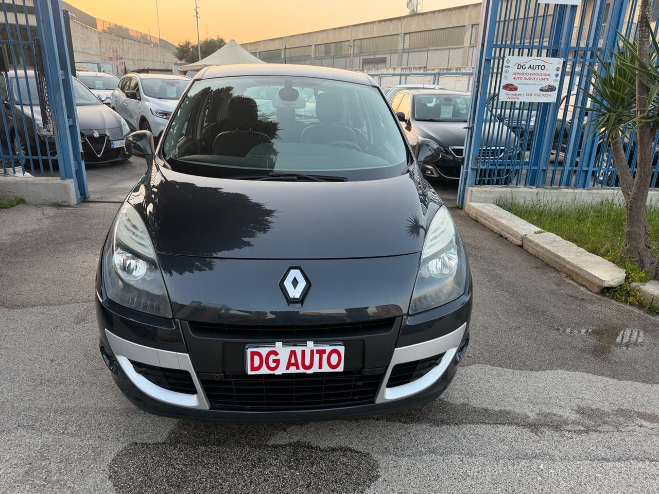Renault Scenic 1.5 dCi 110 cv 2011 Navig retroc