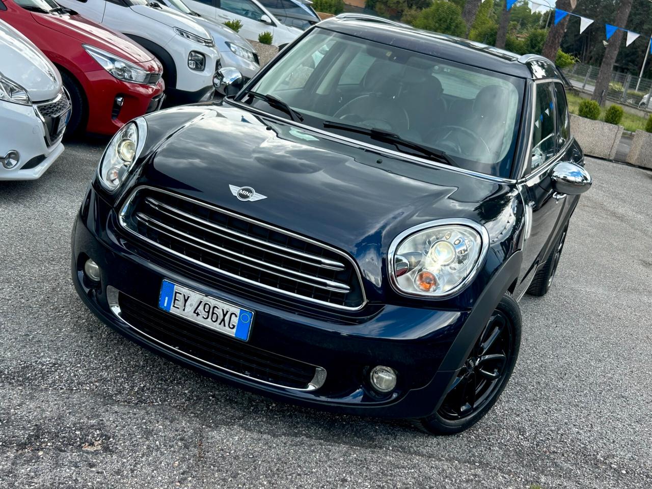 " UNA CHICCA " Mini 2.0 Cooper D Countryman Automat.