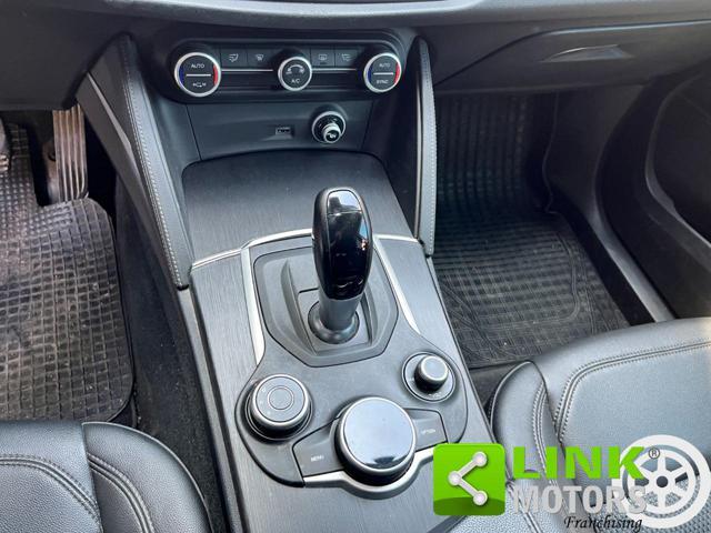 ALFA ROMEO Stelvio 2.2 Turbodiesel 180 CV AT8 RWD Super