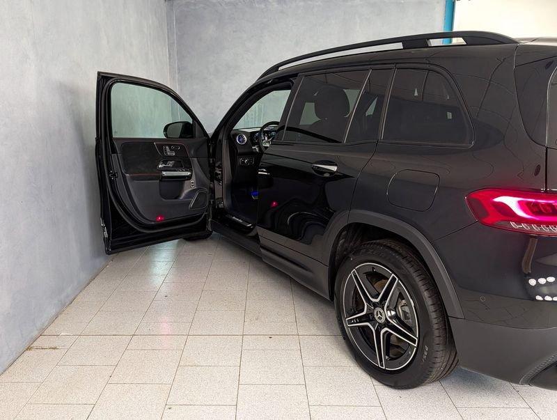 Mercedes-Benz GLB - X247 2023 200D AUTOMATIC AMG LINE PREMIUM 7P