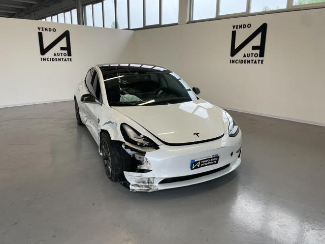 TESLA Model 3 LONG RANGE PERFORMANCE 462CV AWD