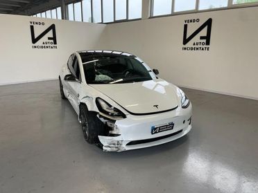 TESLA Model 3 LONG RANGE PERFORMANCE 462CV AWD