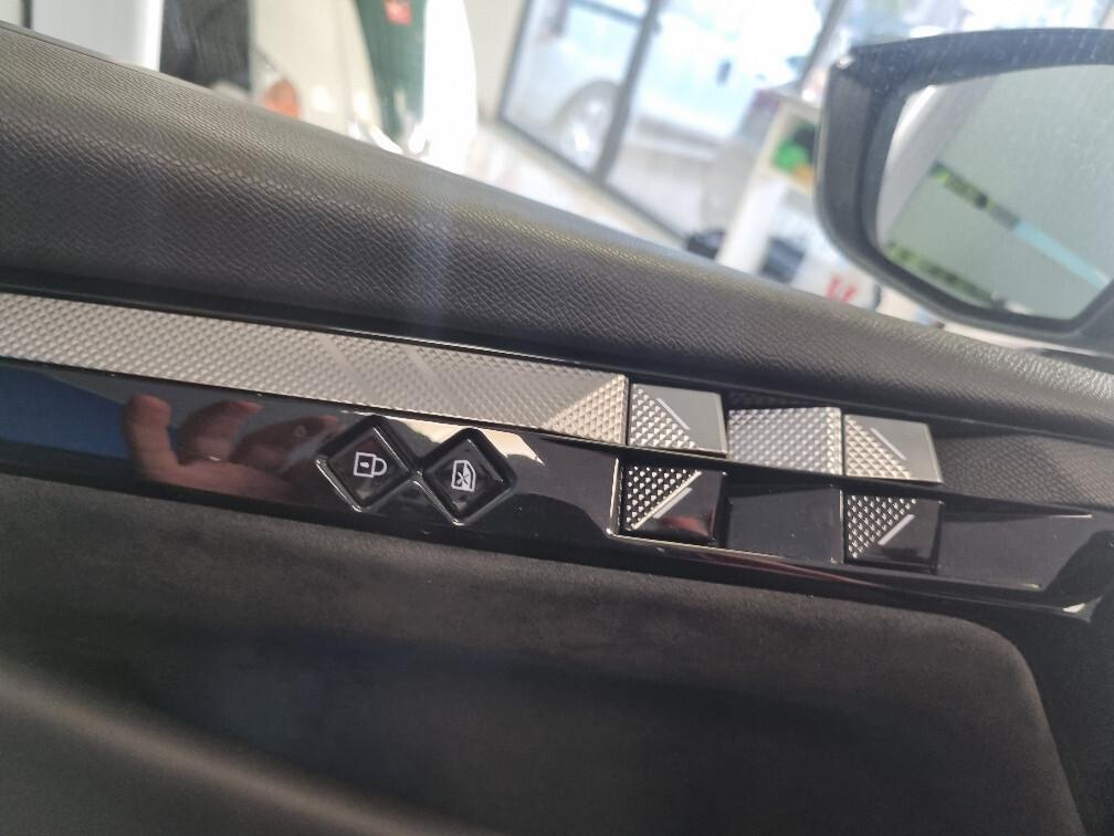 Ds DS4 4 Plug-In Hybrid 225 Performance line