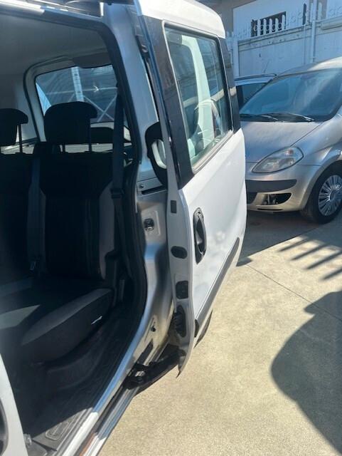 FIAT DOBLO'