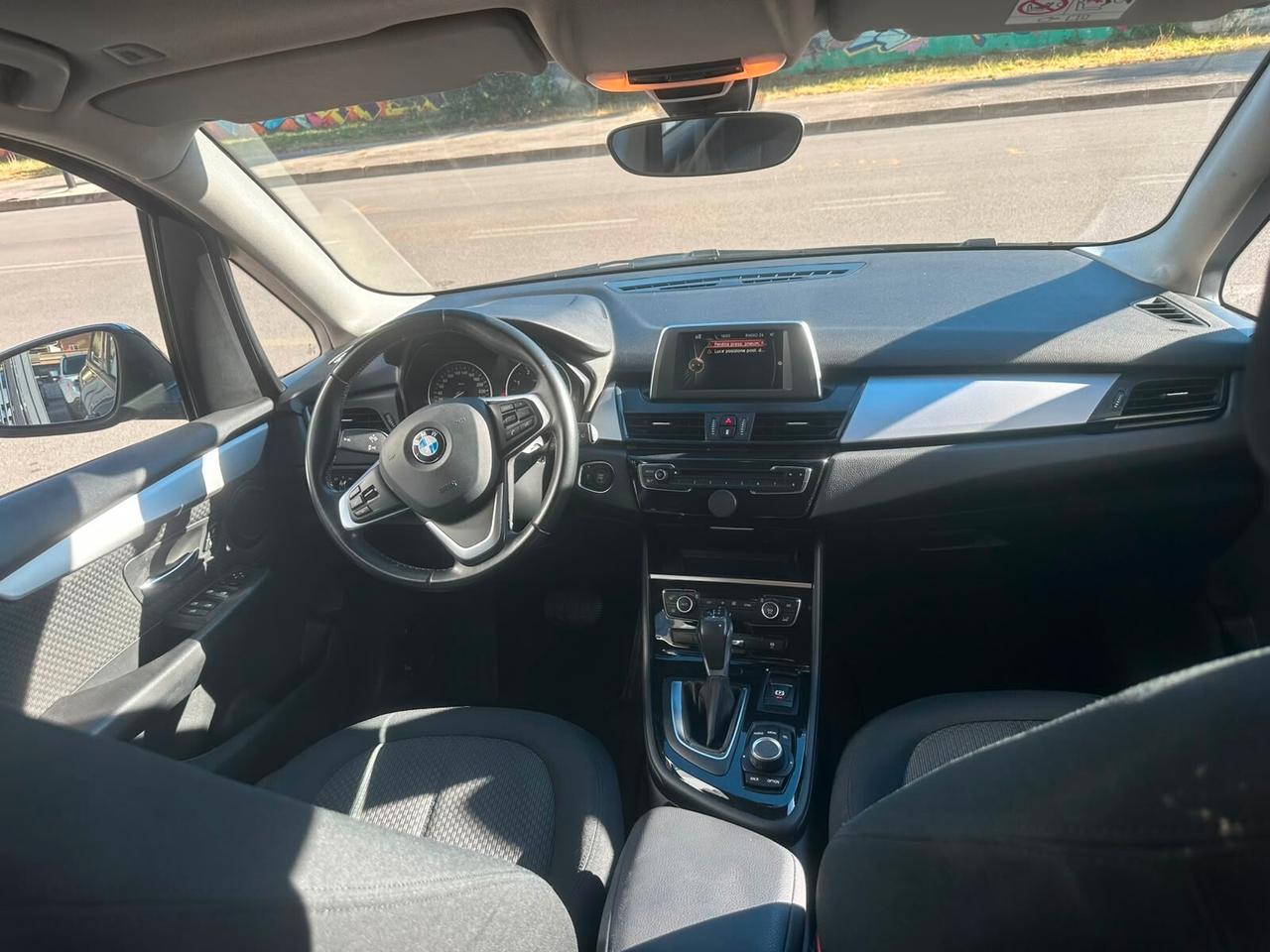 Bmw 2er Active Tourer 218d Luxury