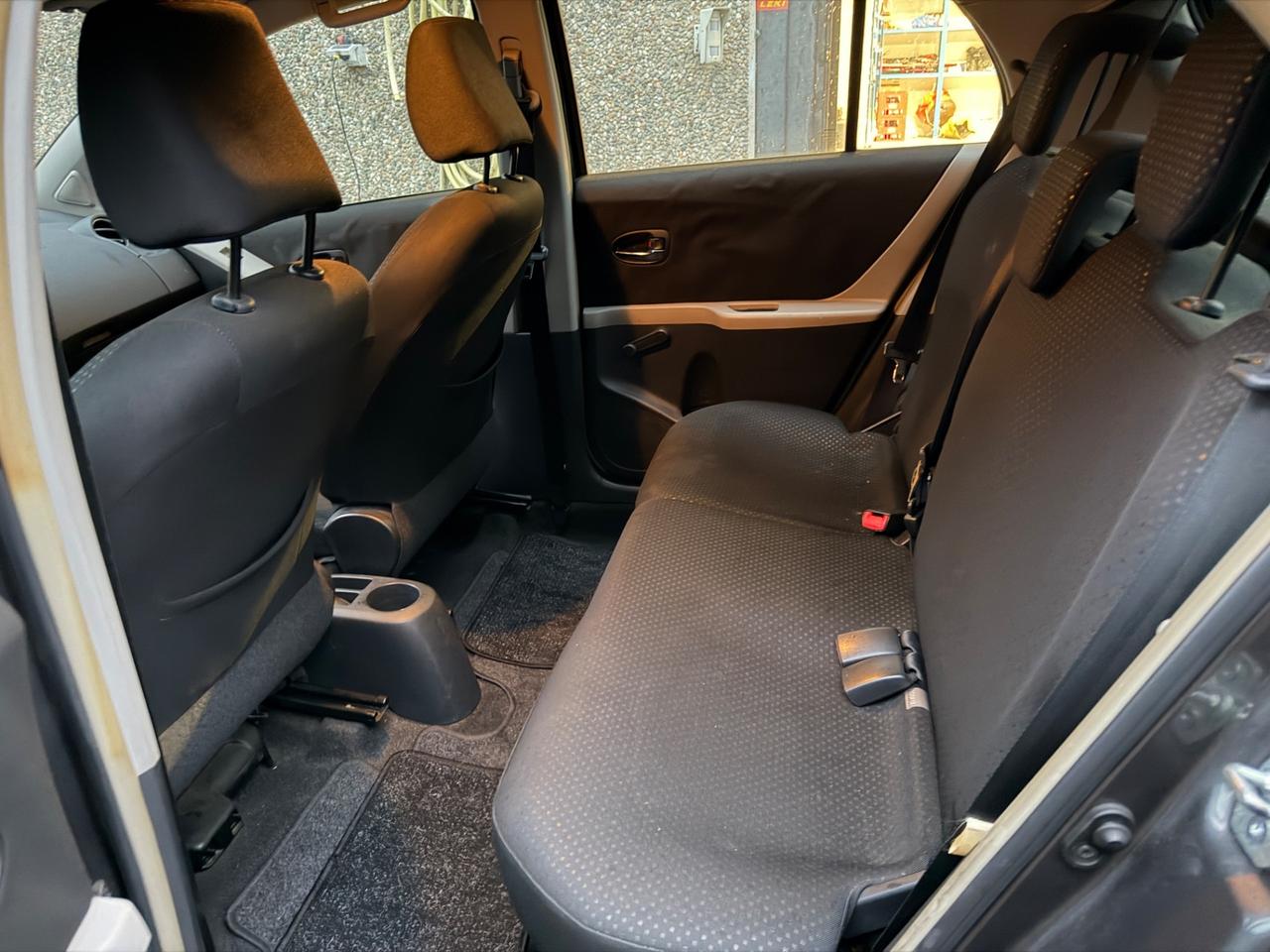 Toyota Yaris 1.4 D-4D DPF diesel solo export