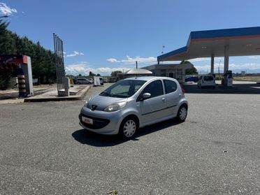 Peugeot 107 1.0 68CV 5p. Desir