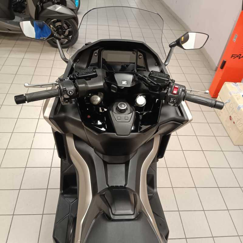 Honda Forza 750 - 2025