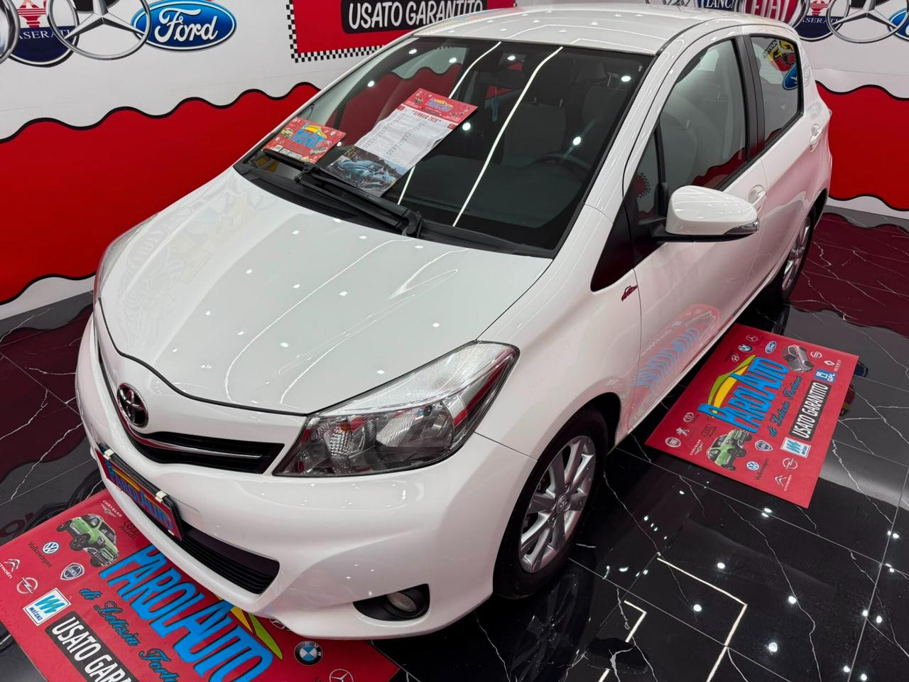 Toyota Yaris 1.4 D-4D 90cv Lounge - 2012