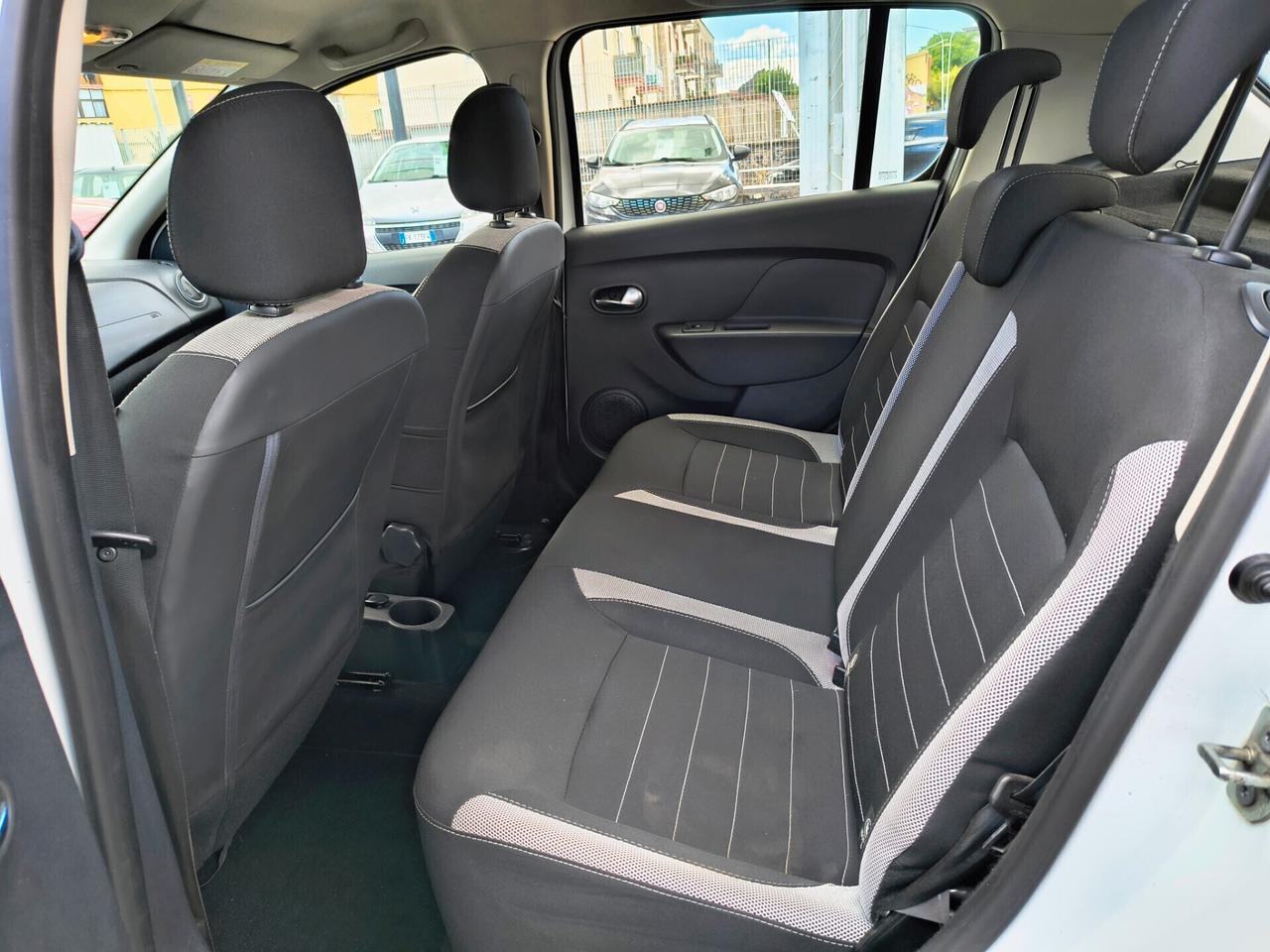 DACIA SANDERO STEPWAY GPL UNICOPROPRIETARIO 2017