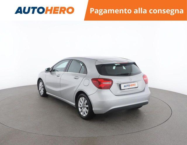 MERCEDES-BENZ A 160 d Automatic Business