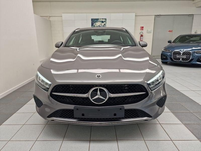 Mercedes-Benz Classe A A 180 Automatic Progressive Adv Plus IVA ESPOSTA