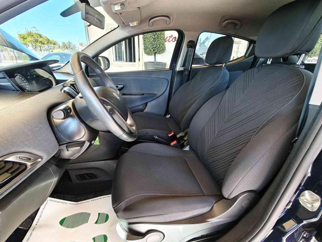 LANCIA Ypsilon 1.0 FireFly 5 porte S&S Hybrid Ecochic Gold