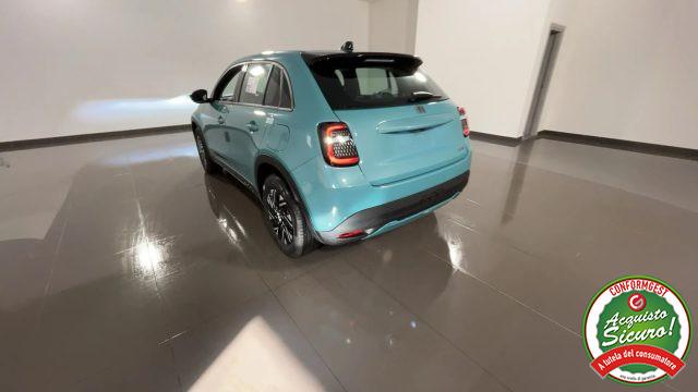 FIAT 600 Hybrid DCT MHEV Pop