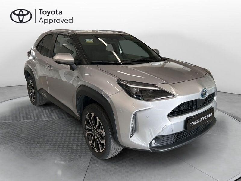 Toyota Yaris Cross 1.5 Hybrid 5p. E-CVT AWD-i Trend