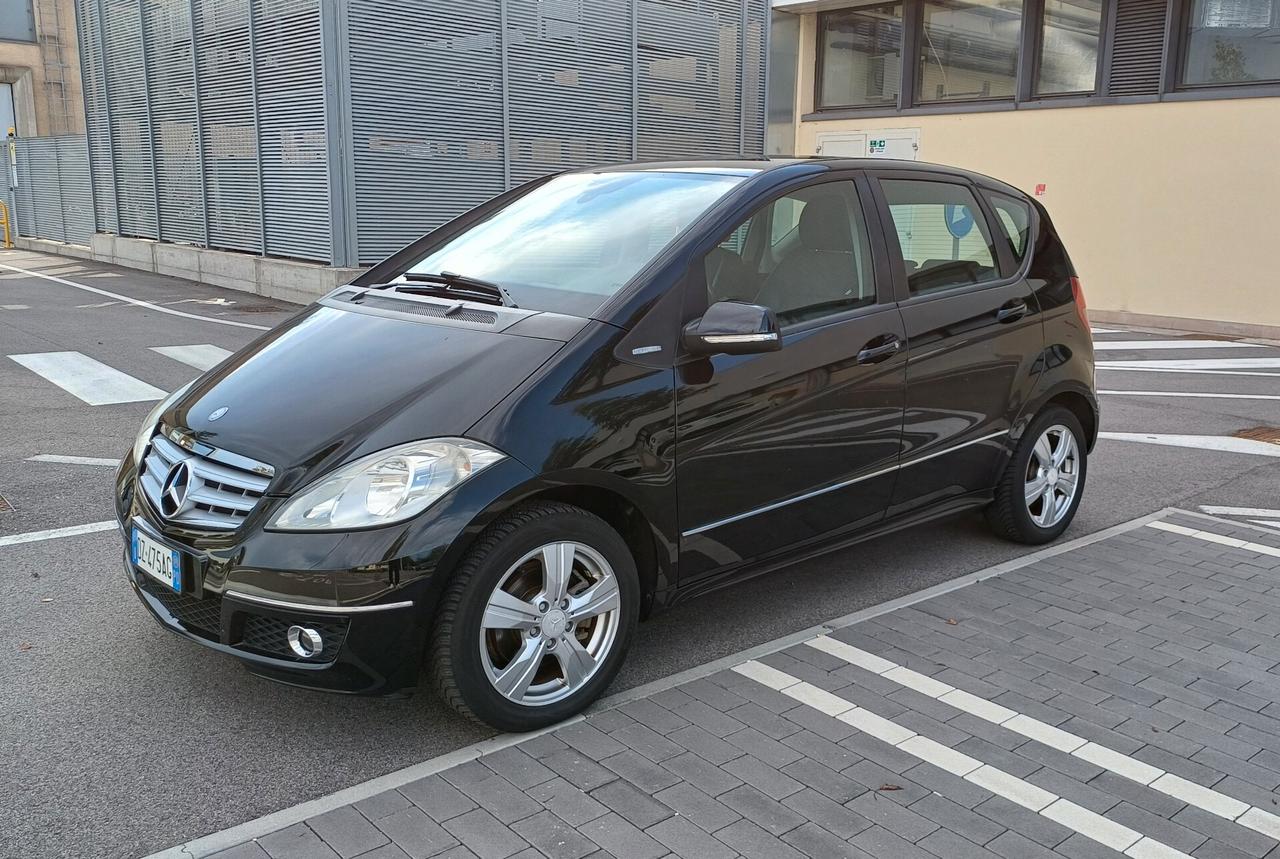 Mercedes-benz A 180 A 180 BlueEFFICIENCY