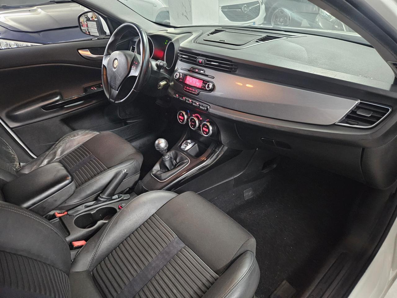 ALFA GIULETTA 1.6 M-JET EXCLUSIVE 2013 NUOVISSIMA