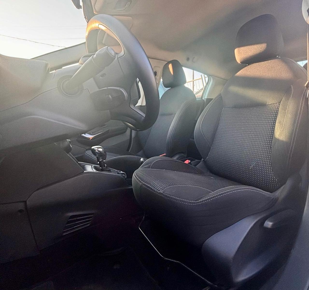 Peugeot 208 1.4 HDi 68 CV 5 porte Active