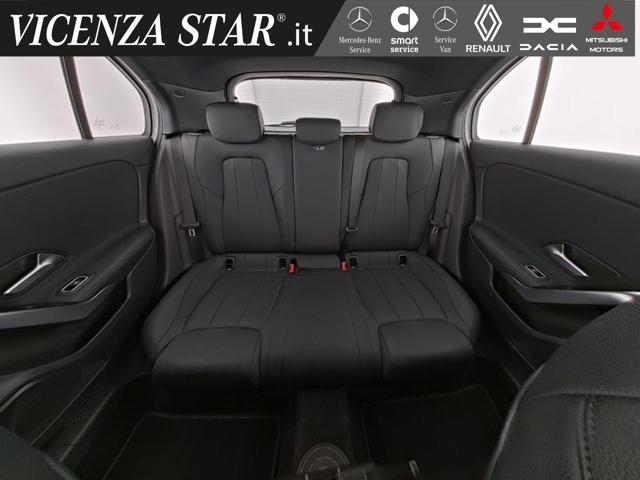 MERCEDES-BENZ A 180 d ADVANCED SPORT