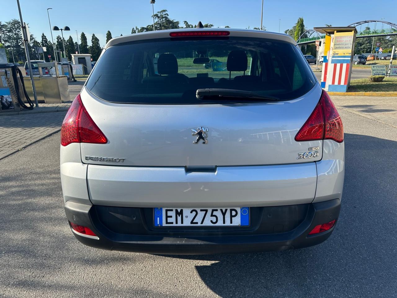 Peugeot 3008 1.6 e-HDi 112CV cambio robotizzato Stop&Start Access