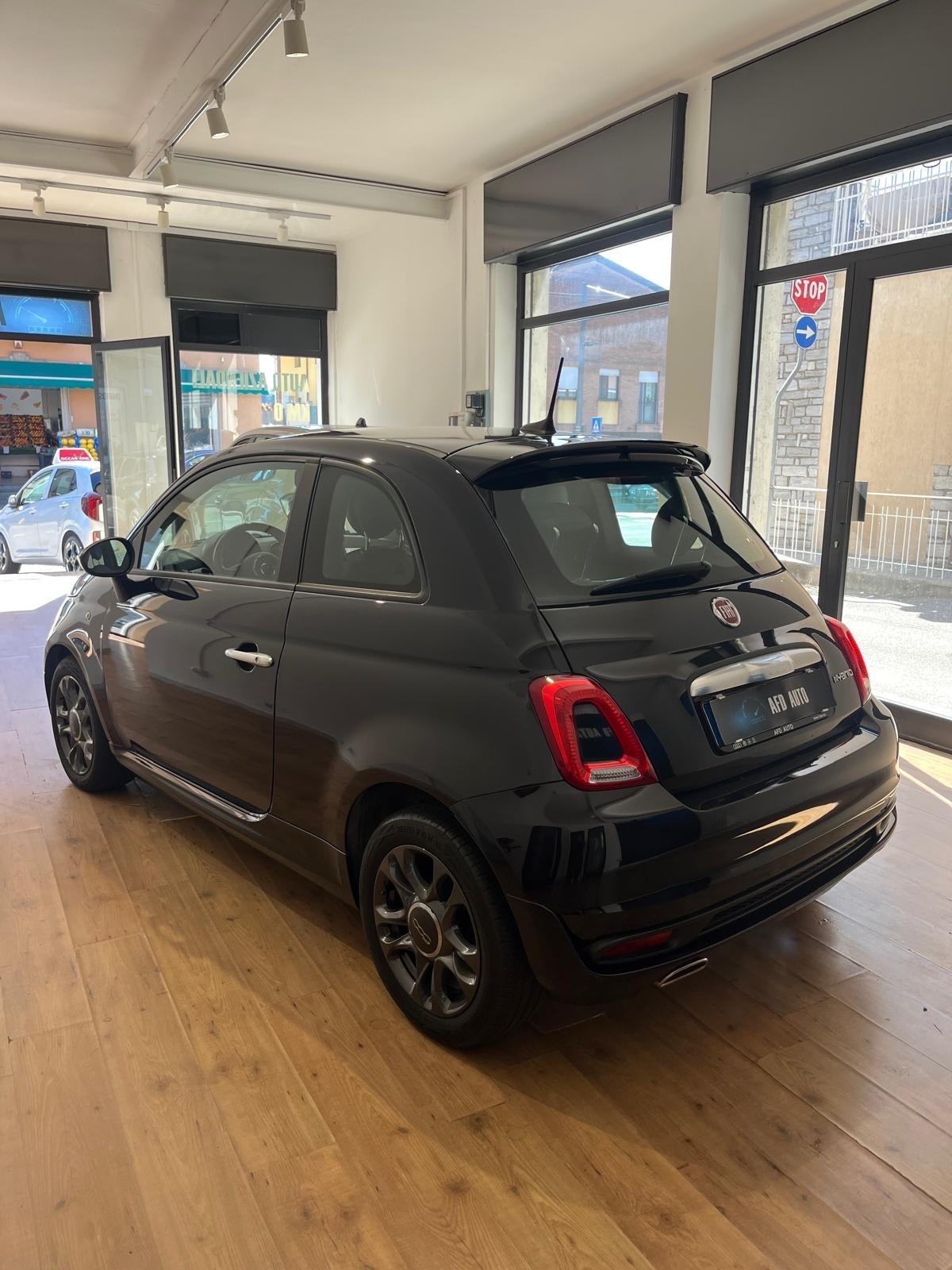 Fiat 500 1.0 Hybrid Connect