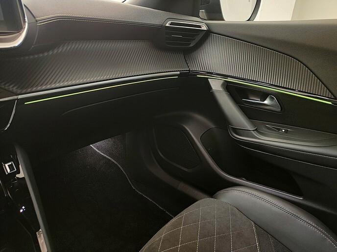 Peugeot 2008 BlueHDi 130 S&S EAT8 GT TETTO APRIBILE